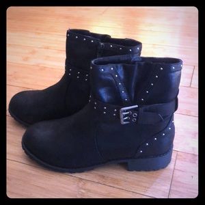 Brand new never worn size 3 black moto boots